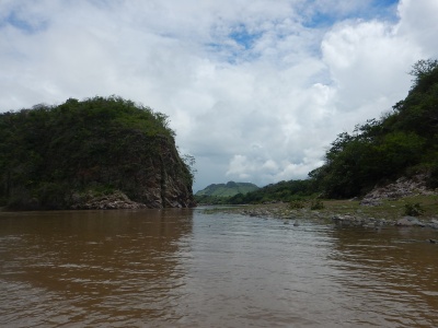 river photo